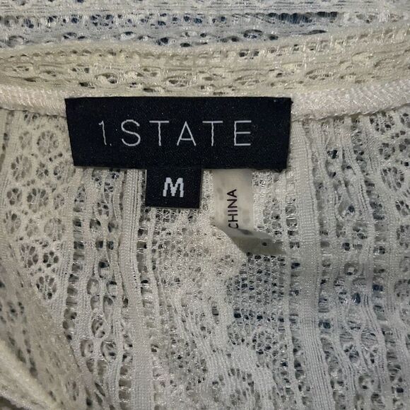 ✨1.State Long Sleeve Delicate Lace Sz Medium Top✨ - Picture 5 of 6